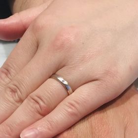 【BIJOUPIKO(ビジュピコ)の口コミ】 プラチナとゴールドのコンビネーションリングになっており、プラチナ部分…