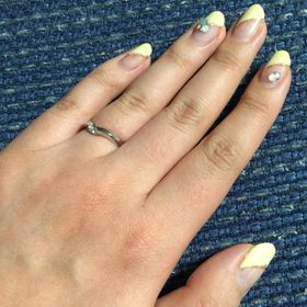 【銀座ダイヤモンドシライシの口コミ】 婚約指輪は別ブランドで購入したので、婚約指輪に合わせられる&普段使…