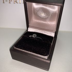 【アイプリモ(I-PRIMO)の口コミ】 【男性の意見です】彼女と一緒に選びに行き、お互いにシンプルなデザイン…