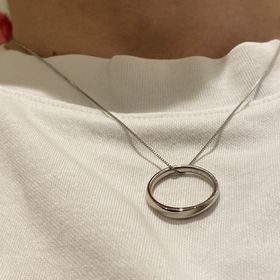 【ヴァンドーム青山(VENDOME AOYAMA)の口コミ】 妻から結婚指輪のブランドは、選んで良いと言われたので、話し合ってヴァ…