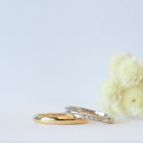 【CRAFY(クラフィ)の口コミ】 金の結婚指輪でシンプルなものにしたかったので、甲丸を選択しました。新…