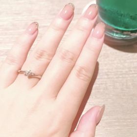 【アイプリモ(I-PRIMO)の口コミ】 どうしてもメインのダイヤ一つのデザインではなく、メレダイヤをあしらっ…