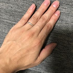 【アイプリモ(I-PRIMO)の口コミ】 指輪はセットにしてメインの形状は奥さんに委ねました。男性用はデザイン…