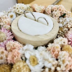 【ついぶ工房の口コミ】 自分たちで素材を選び、自分たちで作成しました！
ホワイトゴールドの素材…