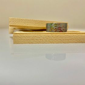 【SORA(ソラ)の口コミ】 誰とも被らない個性的な指輪を探していたところ、デザインと色のバリエー…