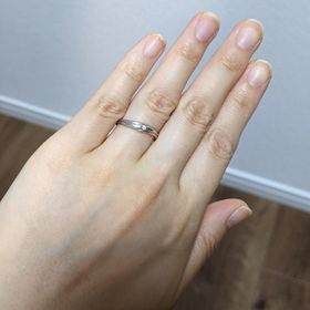 【LANVIN(ランバン)の口コミ】 ダイヤモンドがついているものが必須条件で様々な指輪を見せて頂きました…