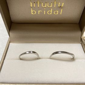 【1122 iifuufu bridal(いい夫婦ブライダル)の口コミ】 何種類かピックアップした中で1番気に入ったのがこの指輪でした。この指輪…