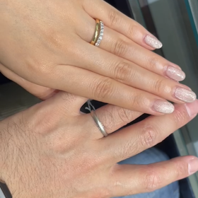 【アイプリモ(I-PRIMO)の口コミ】 ユノーはシンプルかつプラチナ以外にもゴールドk18などもあり、つけやすさ…