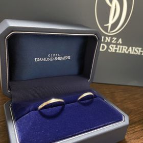 【銀座ダイヤモンドシライシの口コミ】 ・そこまで派手さがなくて一生と考えた時に付けやすかった
・ダイヤモンド…