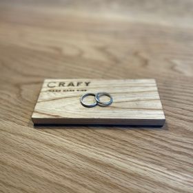 【CRAFY(クラフィ)の口コミ】 見本がいくつもあり、自分達の付けたいイメージをその場でも考えることが…