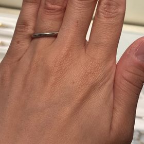 【ティファニー(Tiffany & Co.)の口コミ】 普段の仕事にも着けれるようなシンプルなブランドの中でも付けやすいデザ…