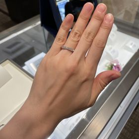 【MIKIMOTO(ミキモト)の口コミ】 ダイヤの美しさと、コスパの良さです。海外の人気ハイブランドも、もちろ…