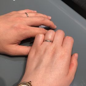 【GALA JEWELRY(ガラジュエリー)の口コミ】 はじめに惹かれたポイントは価格でした。しかし、店員さんの話を聞くにつ…