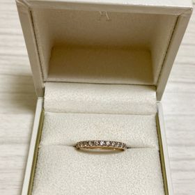 【ヴァンドーム青山(VENDOME AOYAMA)の口コミ】 普段使いもできる、いわゆる婚約指輪ぽくはない、ハーフエタニティタイプ…