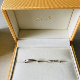 【ケイウノ ブライダル(K.UNO BRIDAL)の口コミ】 デザインはなるべくシンプルなものを探していました。
同じようなデザイン…