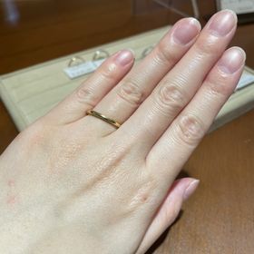 【TRECENTI(トレセンテ)の口コミ】 職人さんが手打ちしたミルが細かくてとても綺麗です。
ミル打ちのデザイン…