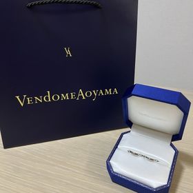 【ヴァンドーム青山(VENDOME AOYAMA)の口コミ】 石が付いていない指輪がよかったからです。常に着けていたいので、シンプ…