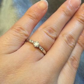 【ラザール ダイヤモンド(LAZARE DIAMOND)の口コミ】 ネットで色々なお店の婚約指輪をみていました。そして色々なお店の指輪を…