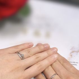 【ラザール ダイヤモンド(LAZARE DIAMOND)の口コミ】 セットで合う＋婚約指輪、結婚指輪それぞれ気に入ったもの、という希望が…