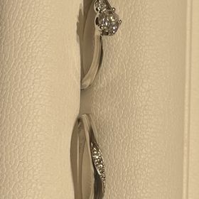 【杢目金屋(もくめがねや)の口コミ】 リングの色を、様々な素材を混ぜたりして作ることができます。花びらがつ…