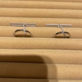 【TRECENTI(トレセンテ)の口コミ】 シンプルで上品ながら、人目を惹くようなデザイン性。少し太めながらもデ…