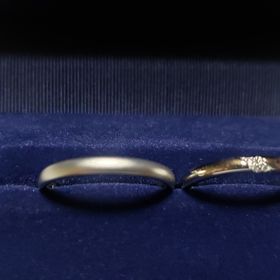 【銀座ダイヤモンドシライシの口コミ】 探していた理想の結婚指輪を見つけることが出来ました
また私たちの相談を…