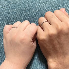 【VIVAGE(ヴィヴァージュ)の口コミ】 指輪のデザインは特に決まっていなかったのですが、お互いの誕生石をいれ…