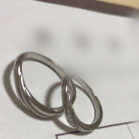 【TAKEUCHI(宝石・時計のタケウチ)の口コミ】 使われている素材が肌に優しいものを中心に使われていたり、男の人のリン…