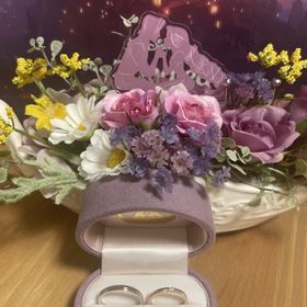 【Disney PRINCESS Rapunzel(ディズニープリンセスラプンツェル)の口コミ】 店頭にたくさんリングはあり、指輪選びには迷いましたが、ディズニーコラ…