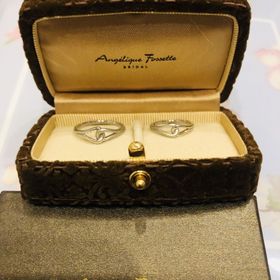 【アンジェリックフォセッテ(Angelique Fossette)の口コミ】 主人と人と被らないデザインがいいね。と話をしていました。何店舗か指輪…