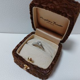 【アンジェリックフォセッテ(Angelique Fossette)の口コミ】 まず、指輪の型の種類が豊富で自分の好みに合わせたものが作れることに魅…