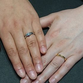 【エクセルコダイヤモンド(EXELCO DIAMOND)の口コミ】 沢山の種類があるなかで、形は違いますが彼と私の指輪が似た種類の商品に…