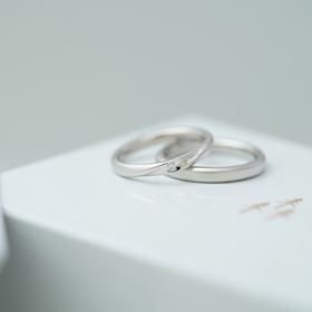 【THREE TREES(スリーツリーズ)の口コミ】 私たち2人ともブランド物の指輪は特に興味がなく、どうせ購入するならお互…