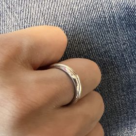 【TANZO.(鍛造指輪)の口コミ】 いくつかのブランドを回りましたが、オーダーメイドでデザインにこだわり…