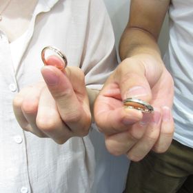 【遥-haruka-】の口コミ 色、質感、デザイン全てで、これと思うモノを探しているときにこの指輪に出...