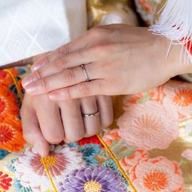 【銀座ダイヤモンドシライシの口コミ】 式場の紹介で私1人でうかがいました。担当していただいた方がとても親切で…