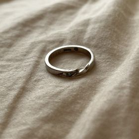 【ringram(リングラム)の口コミ】 夫と他のブランドも検討はしましたが正直ピンと来るものが無かった時にSNS…