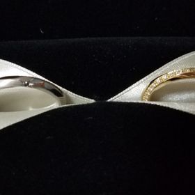 【エクセルコダイヤモンド(EXELCO DIAMOND)の口コミ】 骨格的に私も彼もストレートタイプが似合うと言われたのですが、彼がただ…