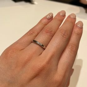 【ラザール ダイヤモンド(LAZARE DIAMOND)の口コミ】 ダイヤの輝きがとても綺麗なラザールダイヤモンド。
他にないデザインとデ…