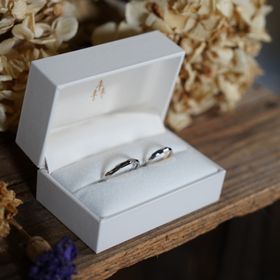 【THREE TREES(スリーツリーズ)の口コミ】 作成当日に複数の既製品を拝見させていただき決めさせて頂きました。その…