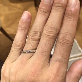 【TRECENTI(トレセンテ)の口コミ】 シンプルかつ、可愛いデザインで、手につけた瞬間の付け心地が良かった。
…