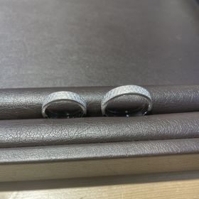 【ringram(リングラム)の口コミ】 私たちの話し合いでは、婚約指輪と結婚指輪の両方を買うより、こだわりの…