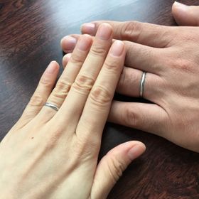 【SCARABE(スカラベ)の口コミ】 接客業をしていたので、シンプルなデザインのものを選びました。また、丈…