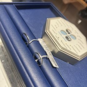 【銀座ダイヤモンドシライシの口コミ】 初めてのリング選びで、何もわからない状態でぶらぶら。
定員さんがいろい…