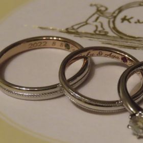 【ケイウノ ブライダル(K.UNO BRIDAL)の口コミ】 ふたりともダイヤ無しのデザインを希望していましたが、シンプルになりす…