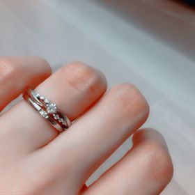 【canal4℃(カナルヨンドシー)の口コミ】 生活に支障の出ない、細いストレートの指輪を探していました。canal4°…