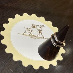 【ケイウノ ブライダル(K.UNO BRIDAL)の口コミ】 何軒か見て決めました。
婚約指輪もこちらのブランドだったため、その指輪…