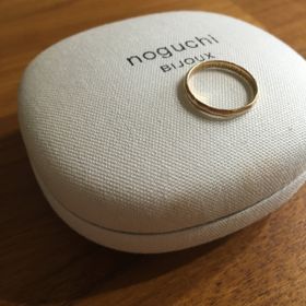 【noguchi(ノグチ)の口コミ】 私は地黒なのでシルバーよりかはゴールドがいいなと考えていました。こち…