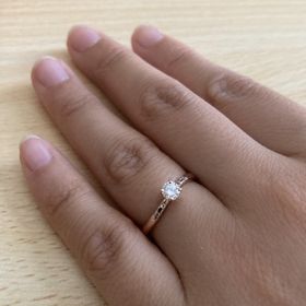 【鎌倉彫金工房の口コミ】 ピンクゴールドで、可愛いけど落ち着いた雰囲気で仕上げられました！
ウェ…