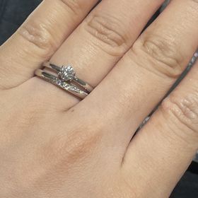 【TRECENTI(トレセンテ)の口コミ】 内甲丸の指輪で指通りが良かったです。
プラチナ以上のプラチナでアレルギ…